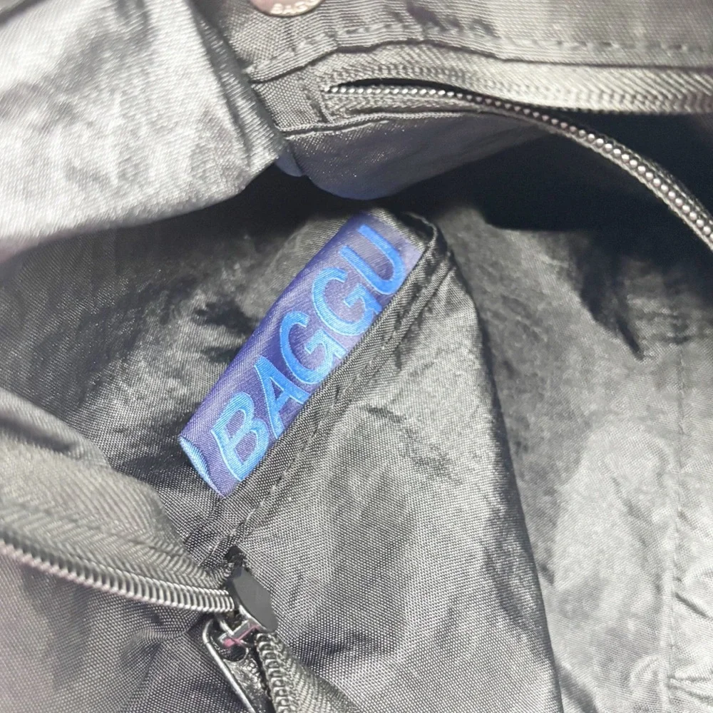 New BAGGU Women’s Black Recycled Nylon Travel Cloud Bag 12.75” X 13.75” X 8” - Picture 6 of 12